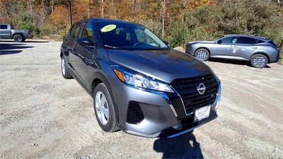 2025 Nissan Kicks Play S