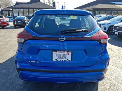 2025 Nissan Kicks Play S