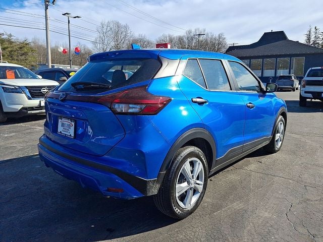 2025 Nissan Kicks Play S