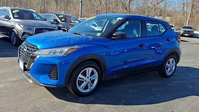 2025 Nissan Kicks Play S