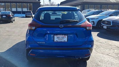 2025 Nissan Kicks Play S