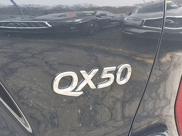 2025 INFINITI QX50 LUXE