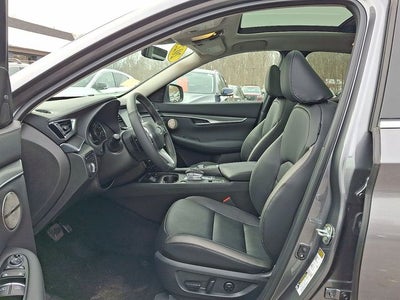 2025 INFINITI QX50 LUXE