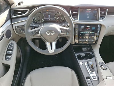2025 INFINITI QX50 LUXE