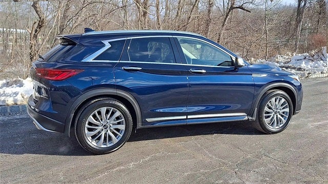 2025 INFINITI QX50 LUXE