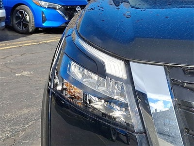 2025 Nissan Pathfinder S