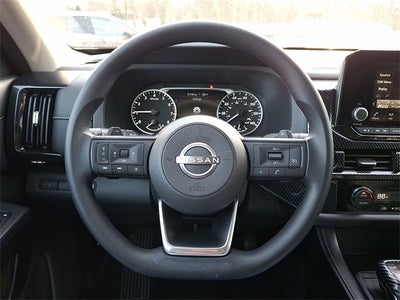 2023 Nissan Pathfinder S