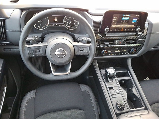 2023 Nissan Pathfinder S