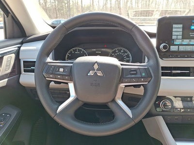 2022 Mitsubishi Outlander SEL