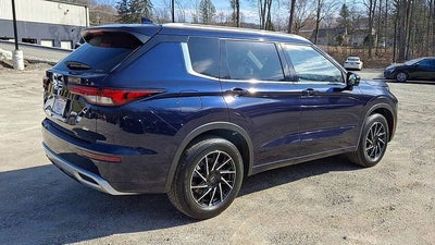 2022 Mitsubishi Outlander SEL