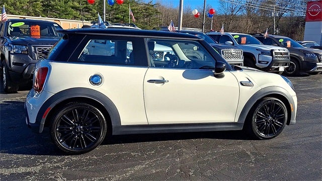 2022 MINI Hardtop 2 Door Cooper S