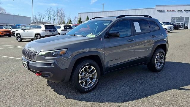 2022 Jeep Cherokee Trailhawk