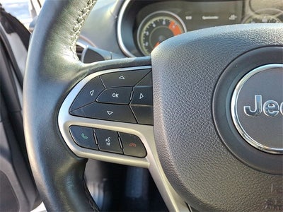 2019 Jeep Cherokee Overland