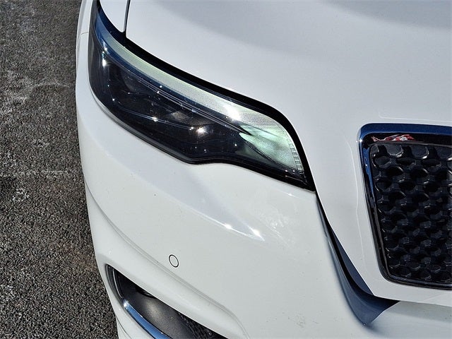 2019 Jeep Cherokee Overland