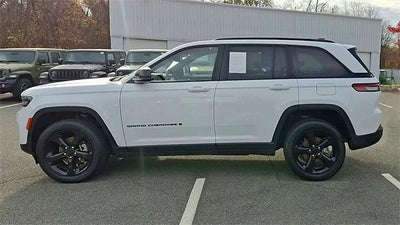 2022 Jeep Grand Cherokee Altitude