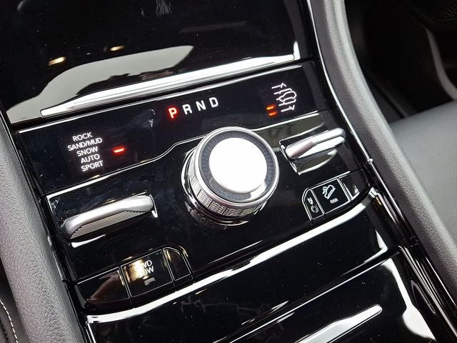 2025 Jeep Grand Cherokee Overland