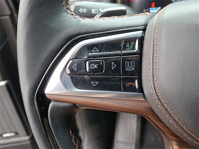 2023 Jeep Grand Cherokee Summit