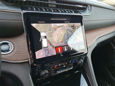 2024 Jeep Grand Cherokee Summit