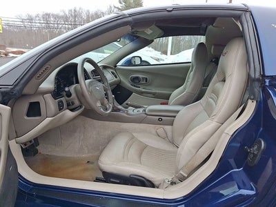 2004 Chevrolet Corvette Base