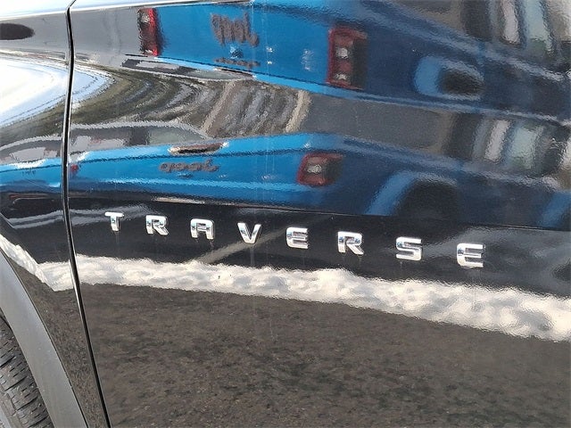 2022 Chevrolet Traverse LT Leather