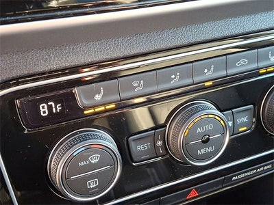 2022 Volkswagen Atlas 3.6L V6 SE w/Technology