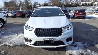 2025 Chrysler Pacifica Hybrid Select