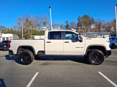2026 Chevrolet Silverado 2500HD ZR2