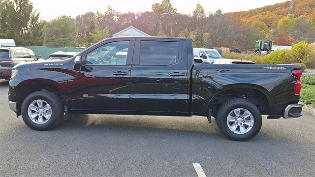 2025 Chevrolet Silverado 1500 LT LT1