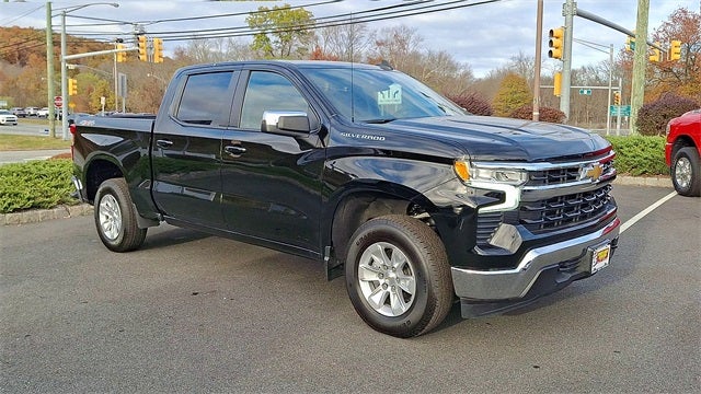 2025 Chevrolet Silverado 1500 LT LT1