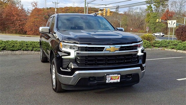 2025 Chevrolet Silverado 1500 LT LT1