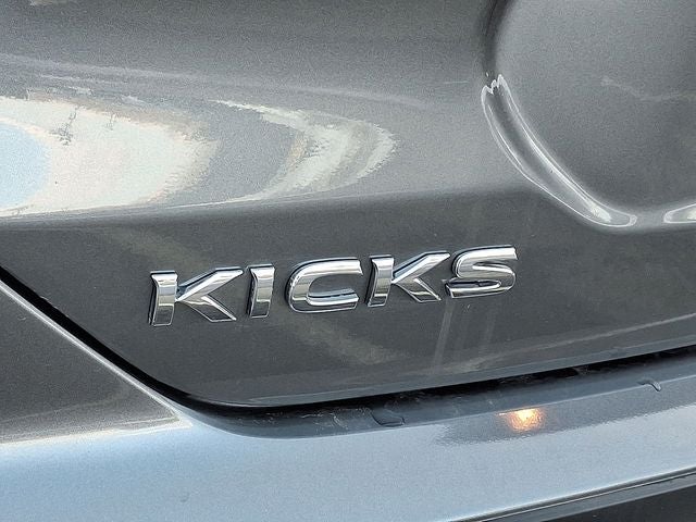 2025 Nissan Kicks Play S