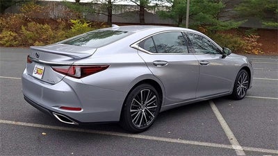 2022 Lexus ES 350