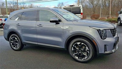 2025 Kia Sorento S