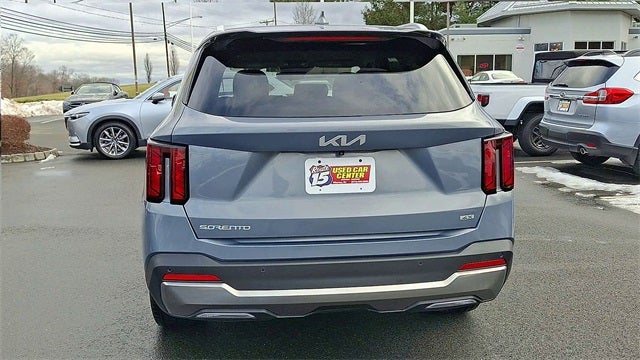 2025 Kia Sorento S