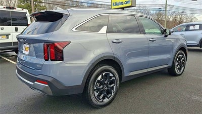 2025 Kia Sorento S