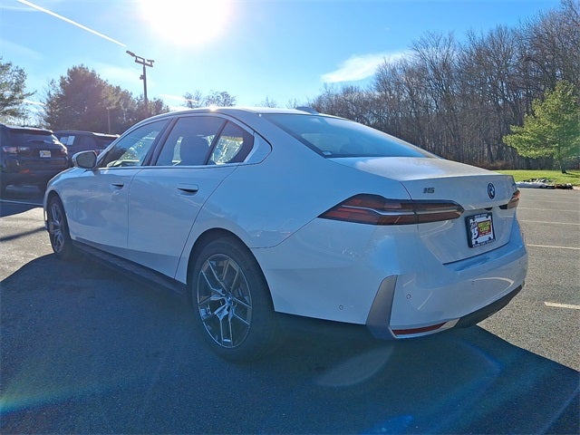 2025 BMW i5 xDrive40