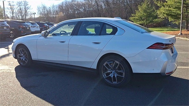 2025 BMW i5 xDrive40