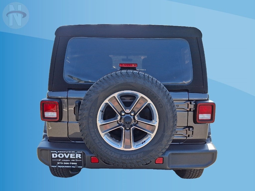 2022 Jeep Wrangler Unlimited Sahara
