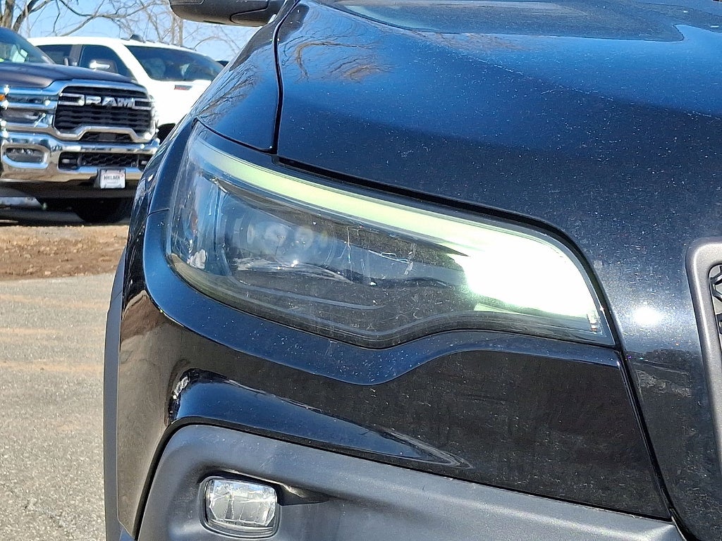 2022 Jeep Cherokee Trailhawk