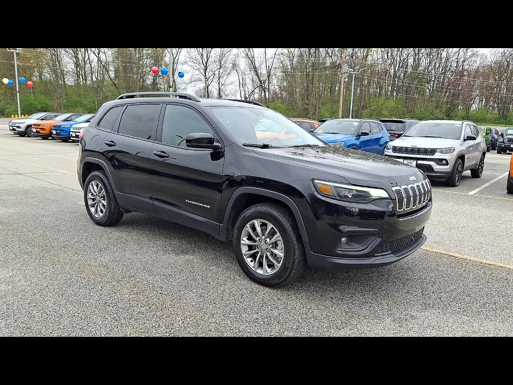 2022 Jeep Cherokee Latitude Lux