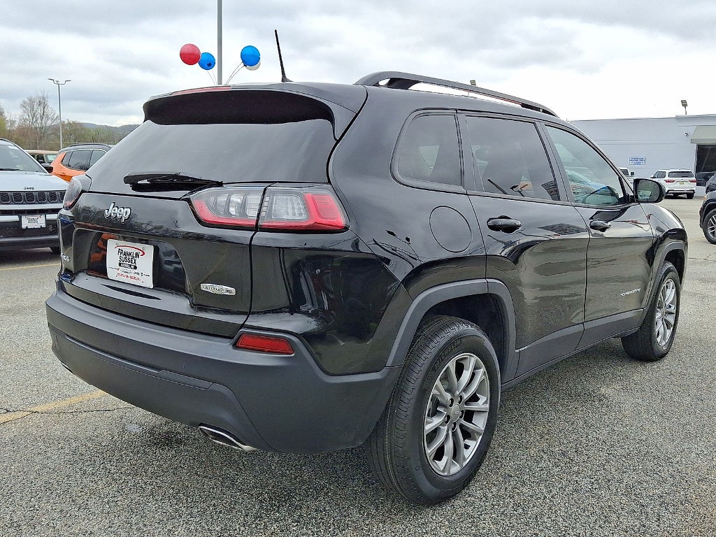 2022 Jeep Cherokee Latitude Lux
