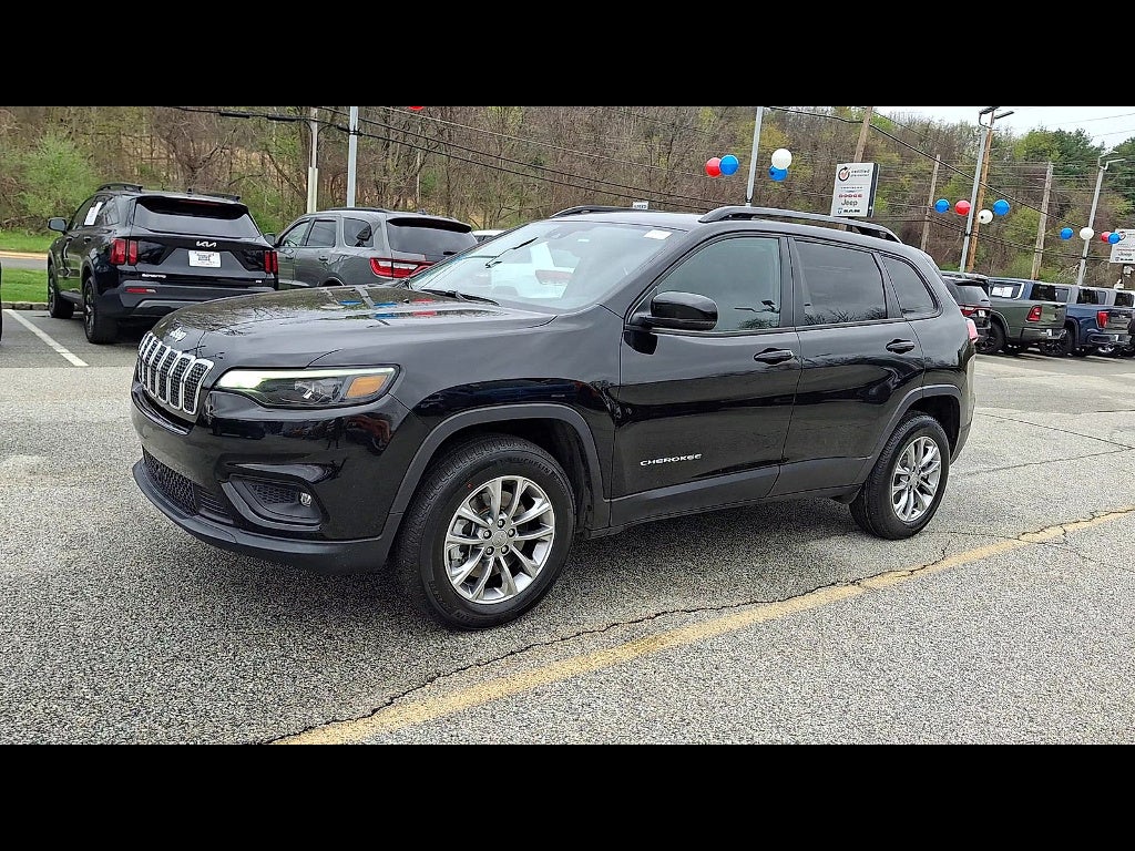 2022 Jeep Cherokee Latitude Lux