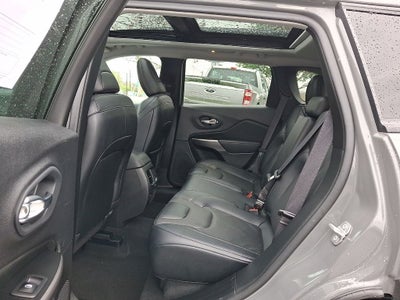 2022 Jeep Cherokee Latitude Lux