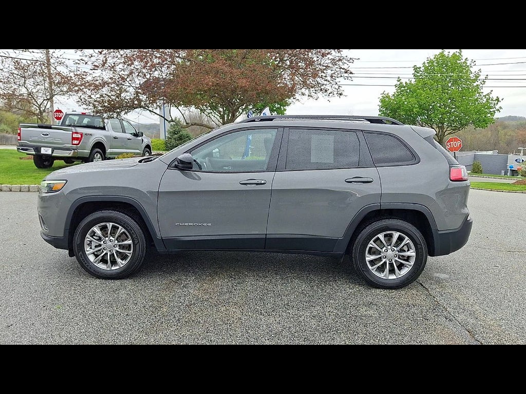 2022 Jeep Cherokee Latitude Lux