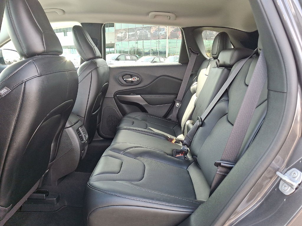 2022 Jeep Cherokee Latitude Lux