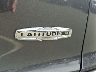 2022 Jeep Cherokee Latitude Lux