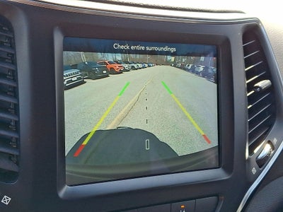 2022 Jeep Cherokee Latitude Lux