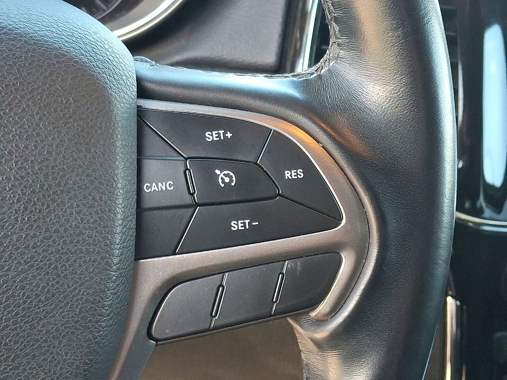 2022 Jeep Grand Cherokee WK Laredo E