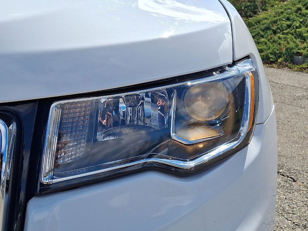 2022 Jeep Grand Cherokee WK Laredo E