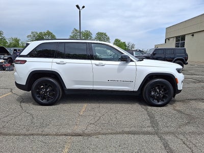 2025 Jeep Grand Cherokee Altitude
